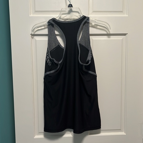 Black and Gray Racerback Cheetah Print workout top - Picture 2 of 7